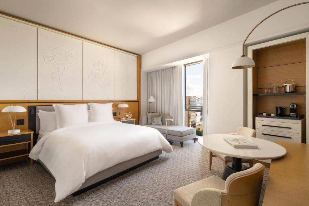 Superior City-View Room interior